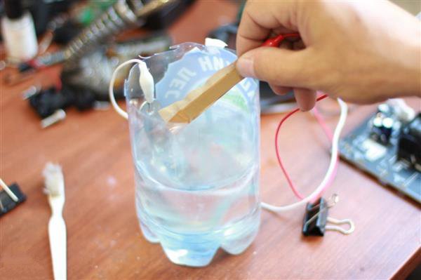 3D打印機(jī)DIY改裝過(guò)后 搖身一變成金屬激光切割機(jī)_e鍵3D打印服務(wù) 3D打印機(jī)DIY改裝過(guò)后 搖身一變成金屬激光切割機(jī)_e鍵3D打印服務(wù)