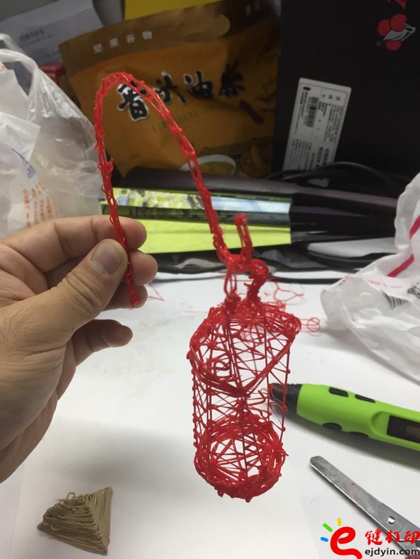 [內(nèi)附美圖]第一次3D打印筆DIY作品之毛氈鳥巢