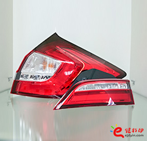 汽車尾燈4